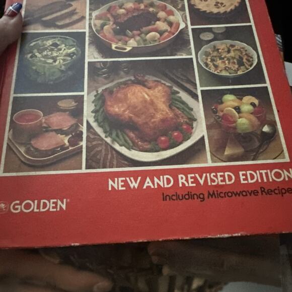Betty Crocker Cookbook New and Revised Edition 1978 Hardcover Classic Recipes - Picture 3 of 10